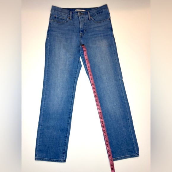 Levis Women’s 312 Shaping Slim Jeans Size- 28 - Picture 3 of 9
